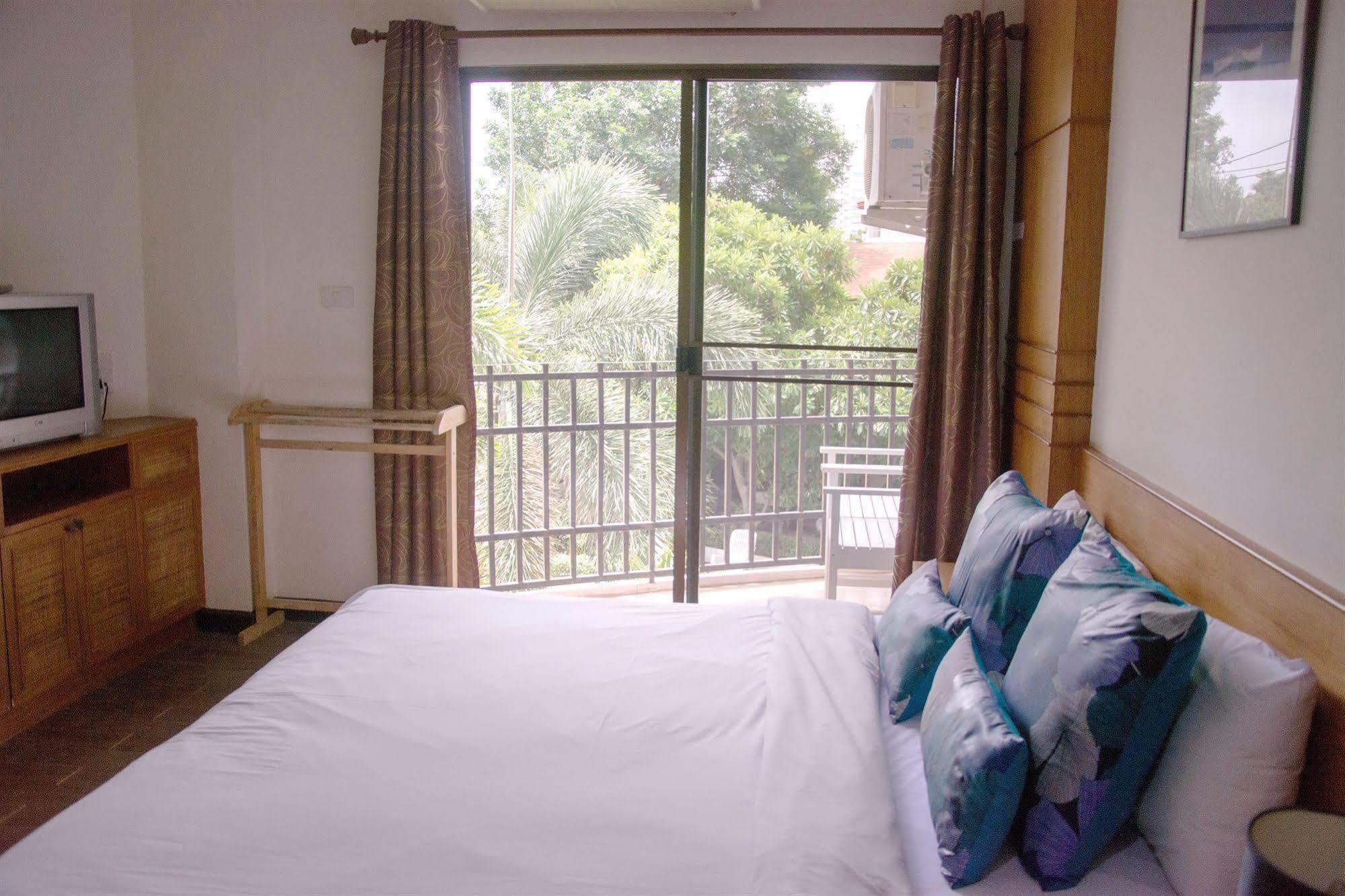 Boat Lodge Resort Hua Hin Exterior foto